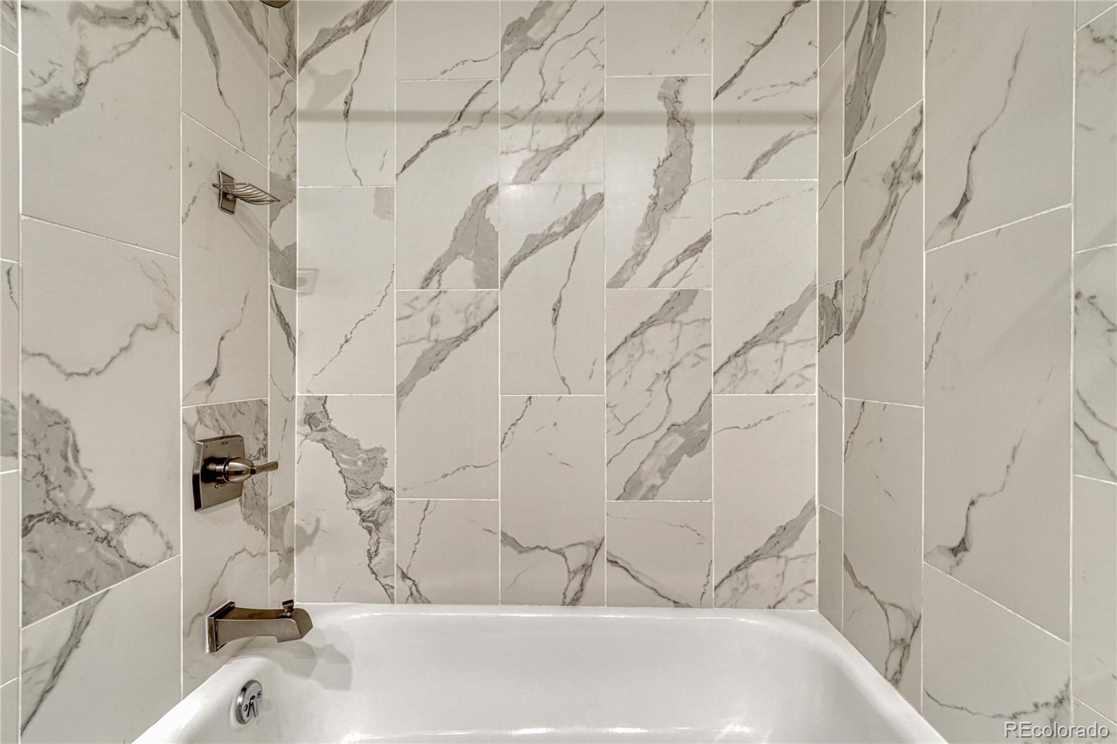 MLS Image #18 for 13296 e asbury drive,aurora, Colorado