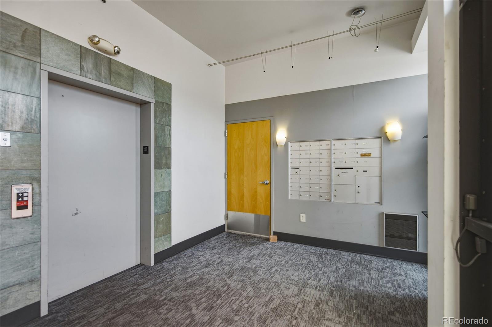 MLS Image #3 for 2900 n downing street 202,denver, Colorado