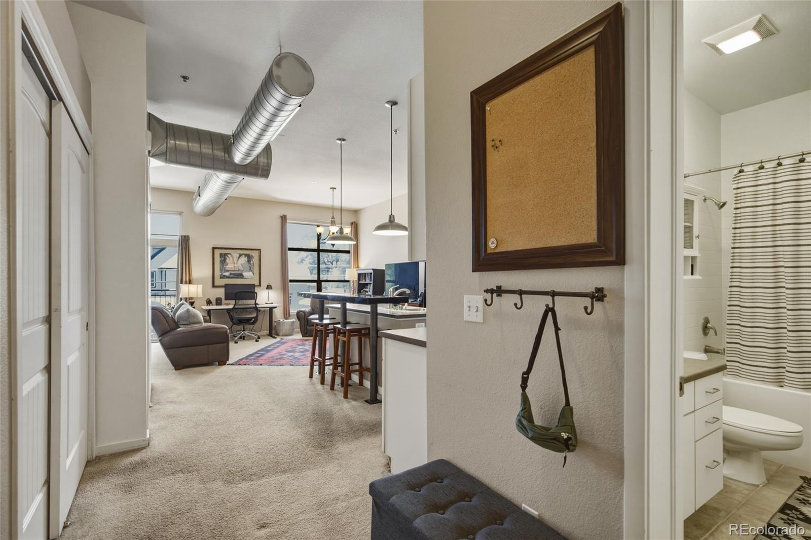 MLS Image #6 for 2900 n downing street 202,denver, Colorado