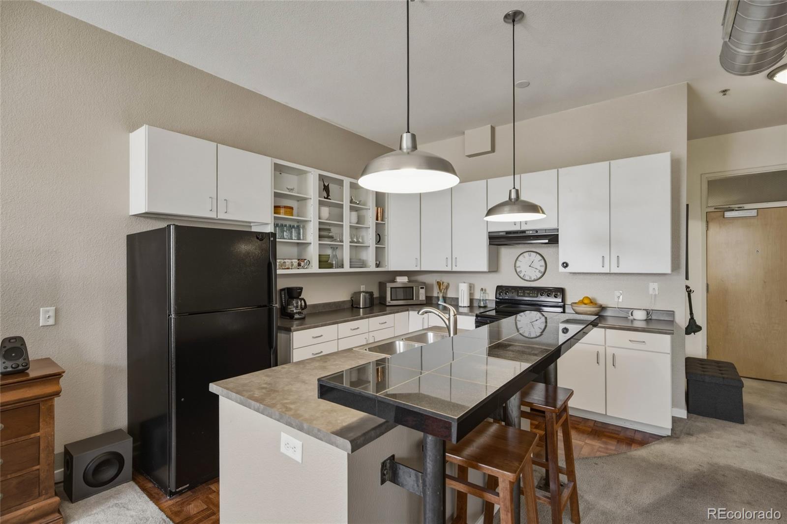 MLS Image #9 for 2900 n downing street 202,denver, Colorado