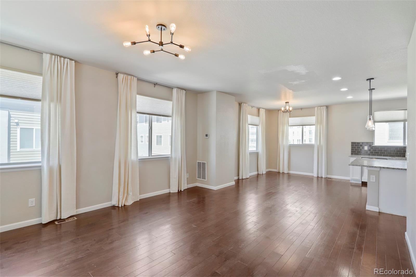 MLS Image #8 for 4260 e warren avenue,denver, Colorado