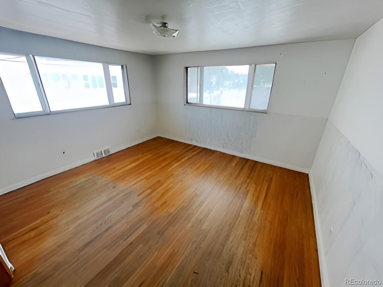 MLS Image #6 for 1100 s zenobia street,denver, Colorado