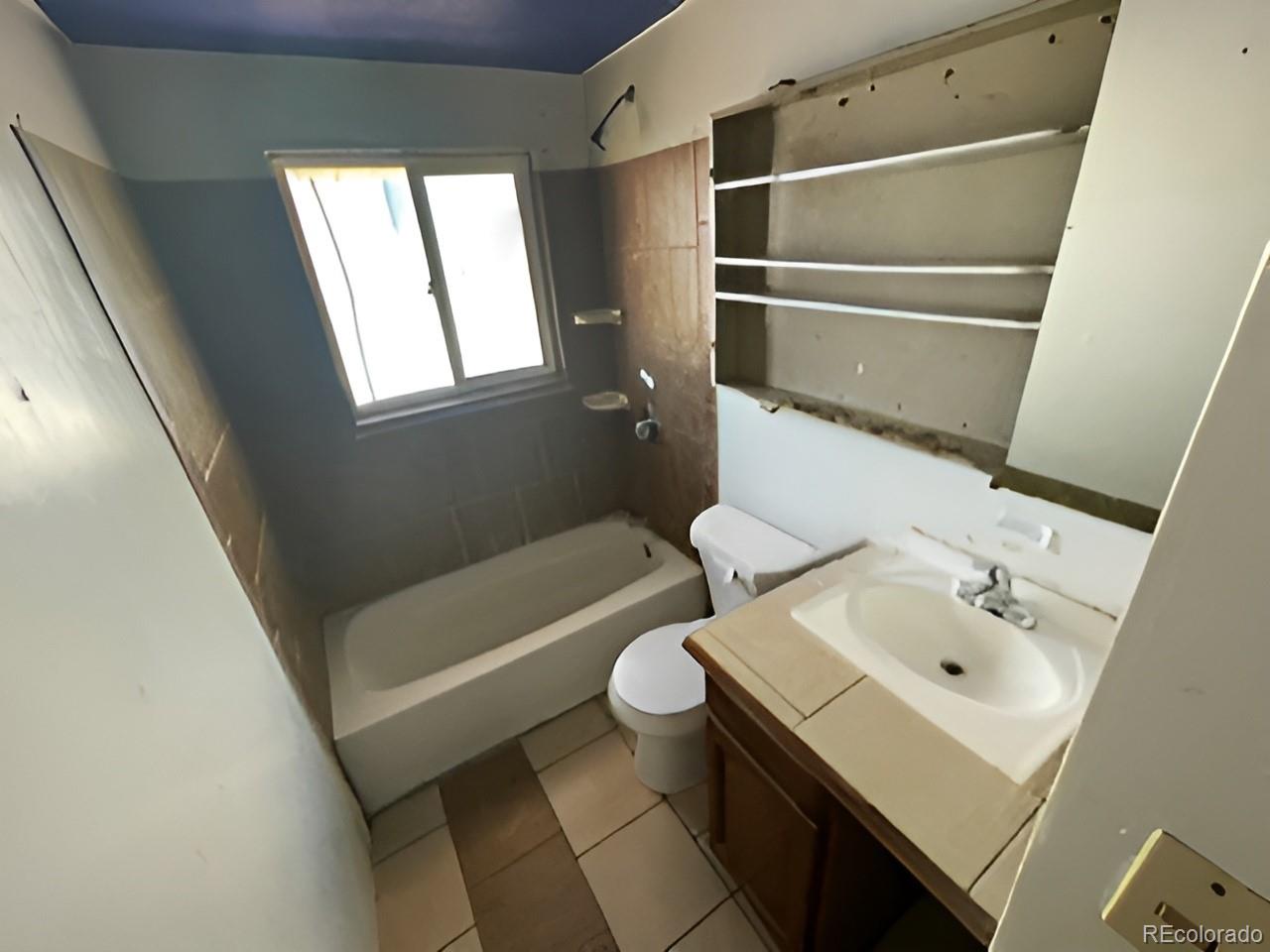 MLS Image #8 for 1100 s zenobia street,denver, Colorado