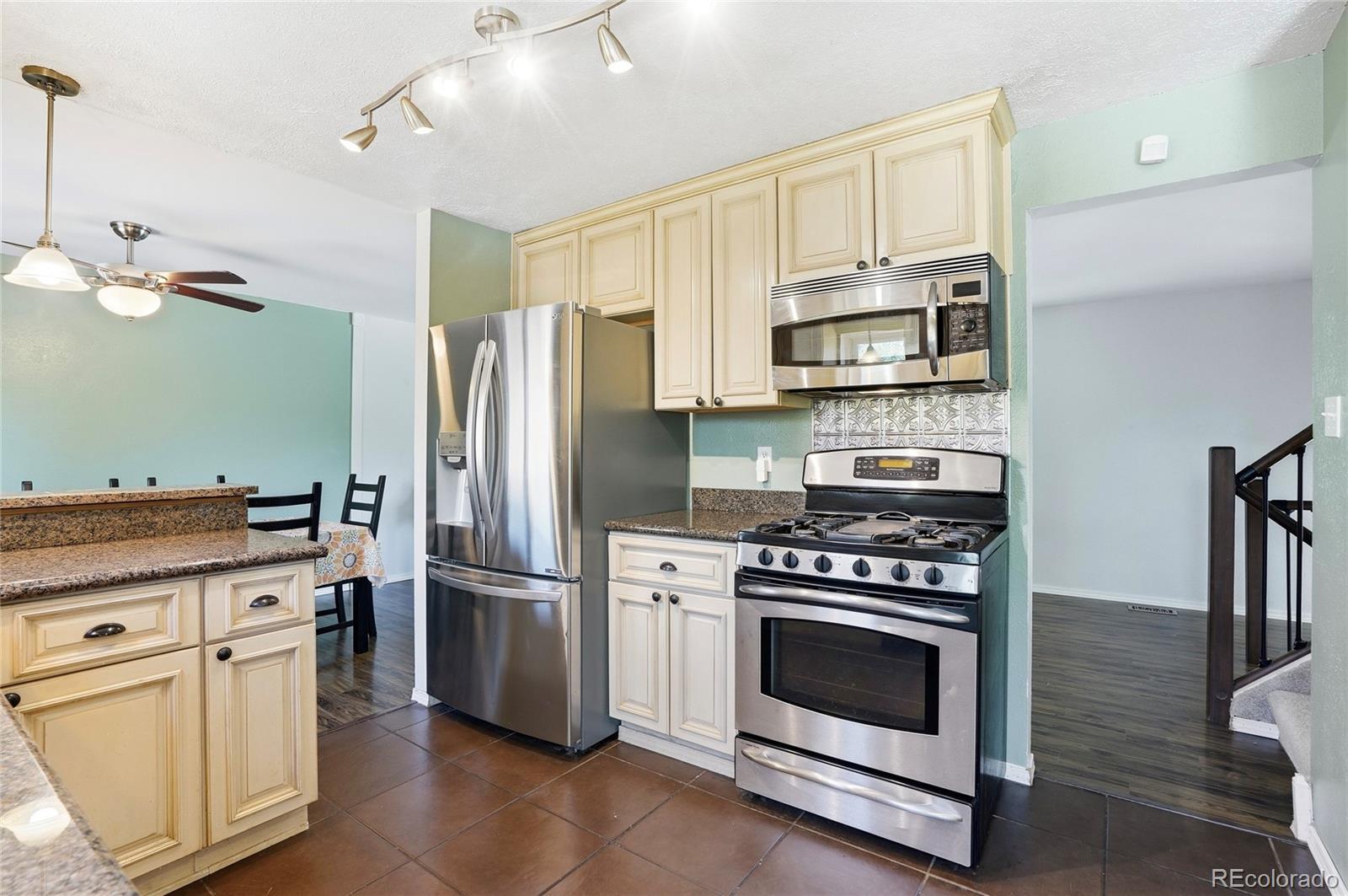 MLS Image #13 for 6740  devinney street,arvada, Colorado