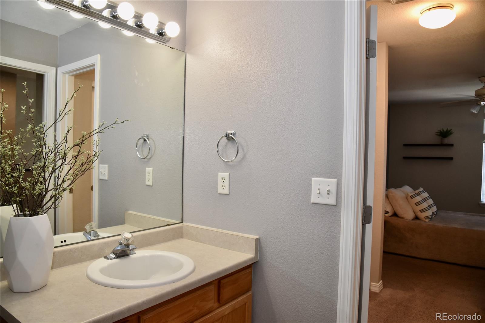 MLS Image #14 for 13291  holly street,thornton, Colorado