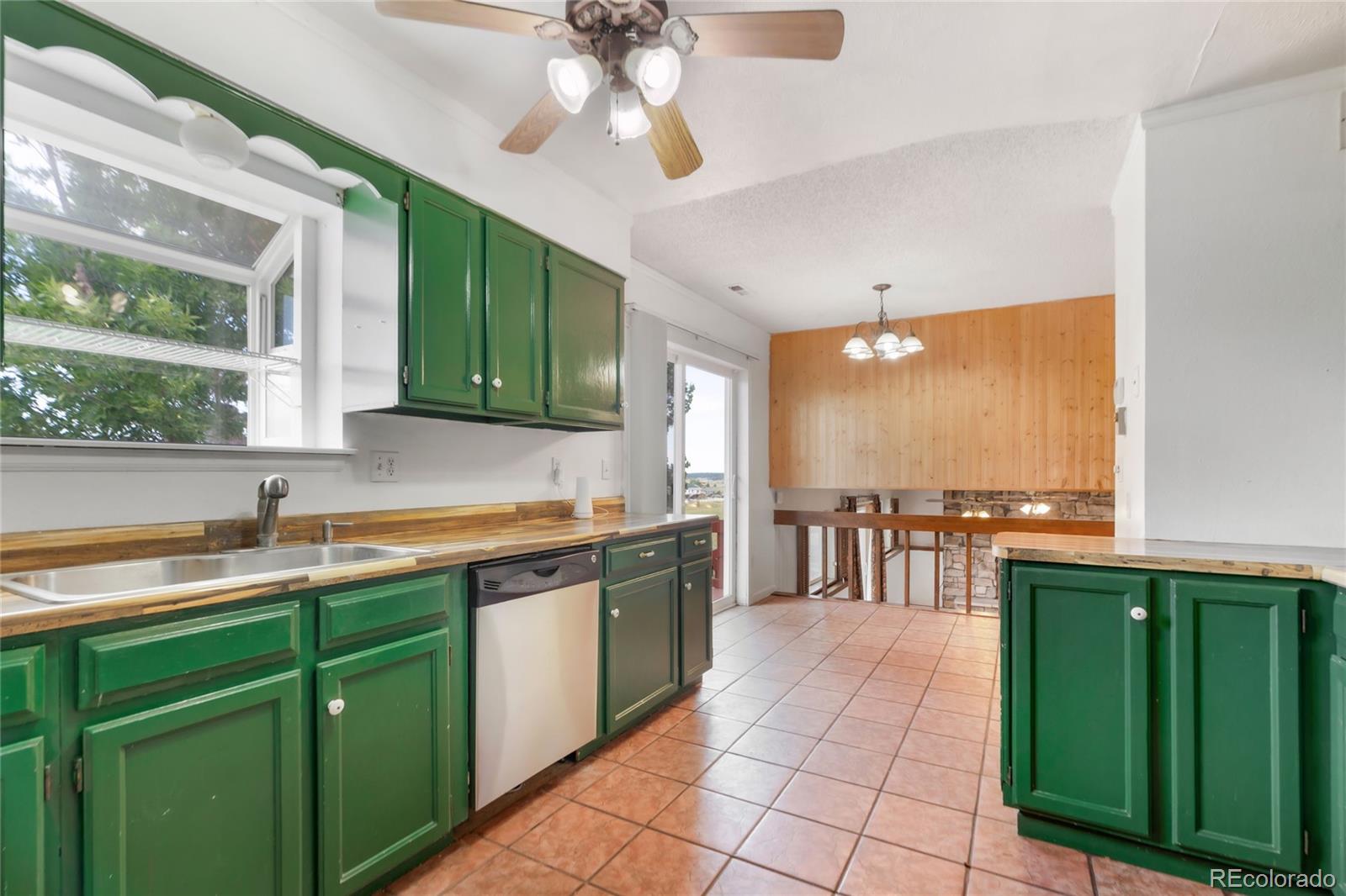 MLS Image #6 for 1825  arabian trail,elizabeth, Colorado