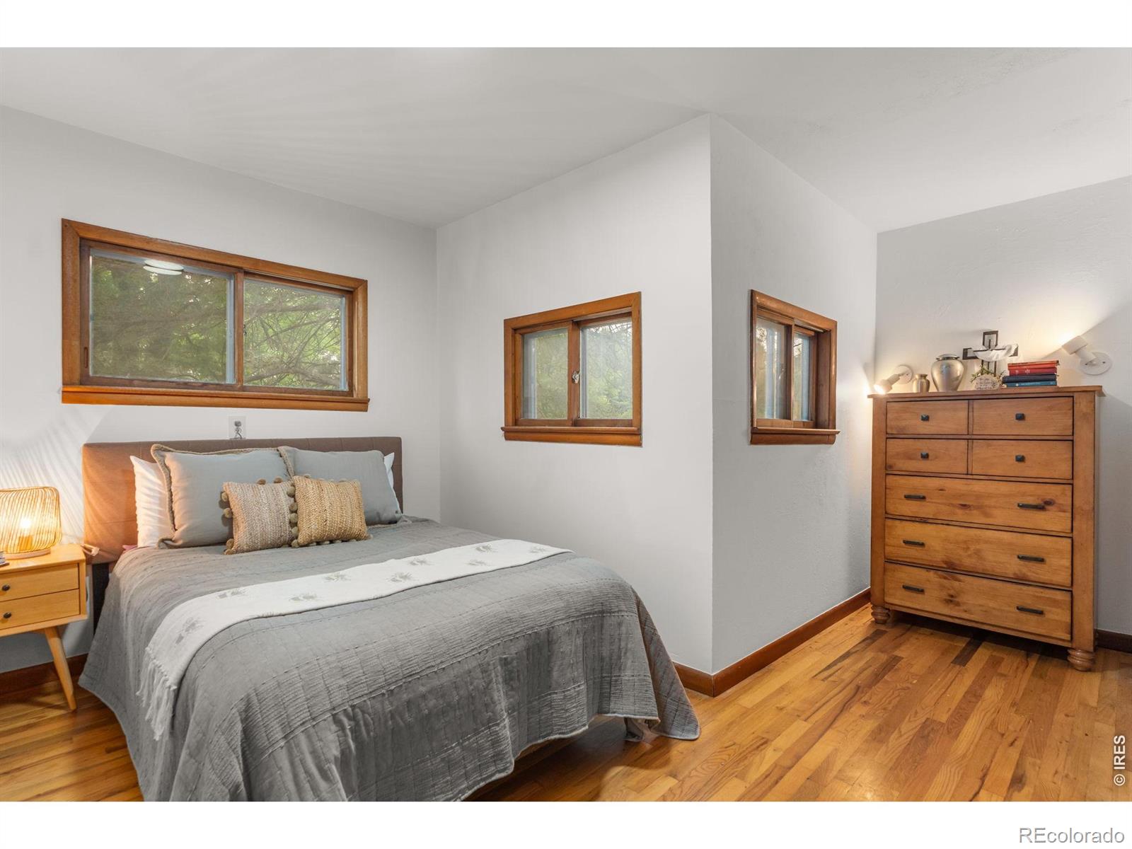 MLS Image #15 for 328 s overland trail,fort collins, Colorado