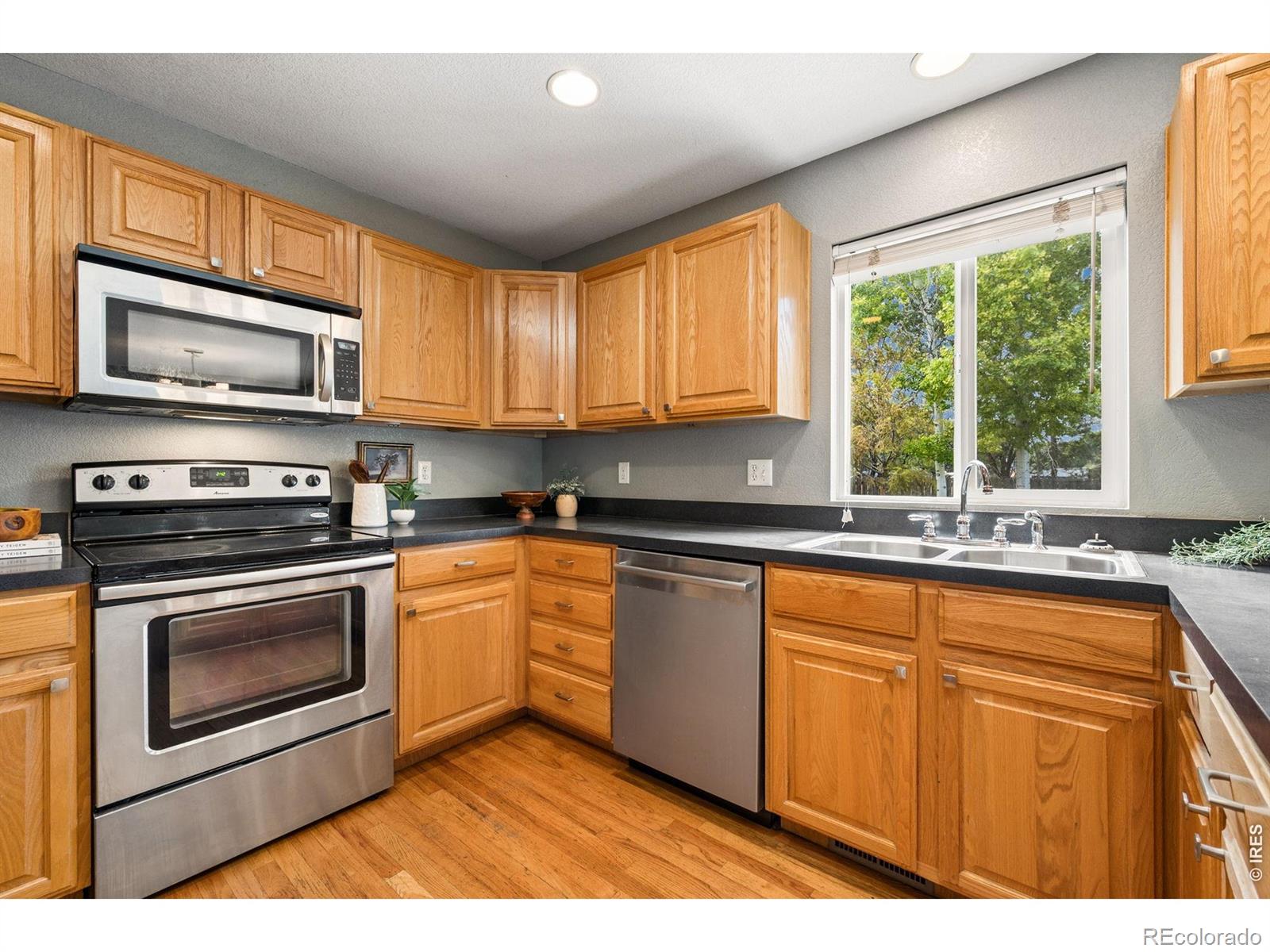 MLS Image #9 for 4015  sunstone way,fort collins, Colorado