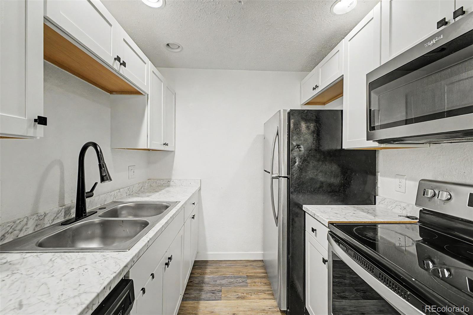 MLS Image #15 for 10712 e exposition avenue,aurora, Colorado