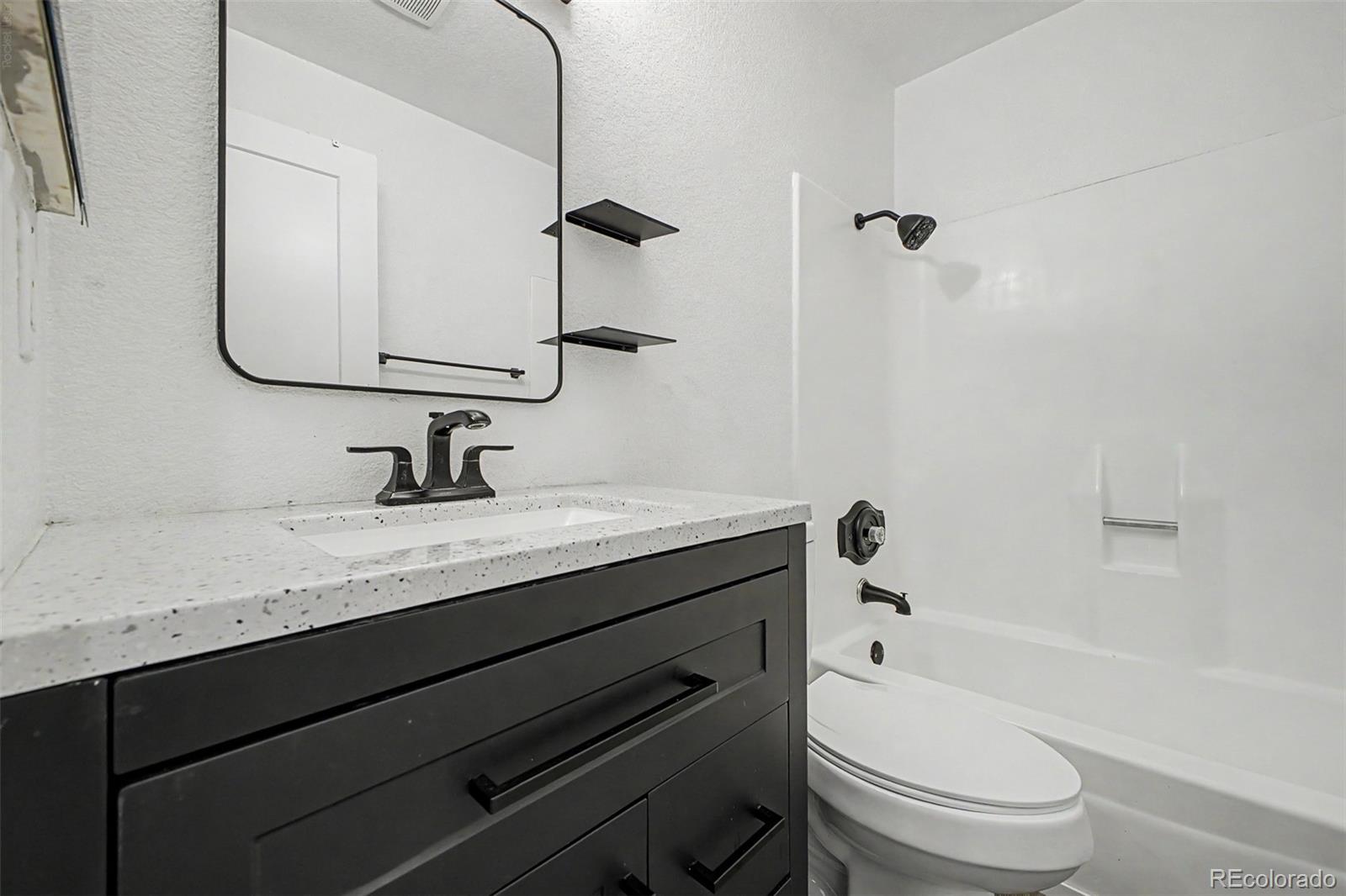 MLS Image #19 for 10712 e exposition avenue,aurora, Colorado