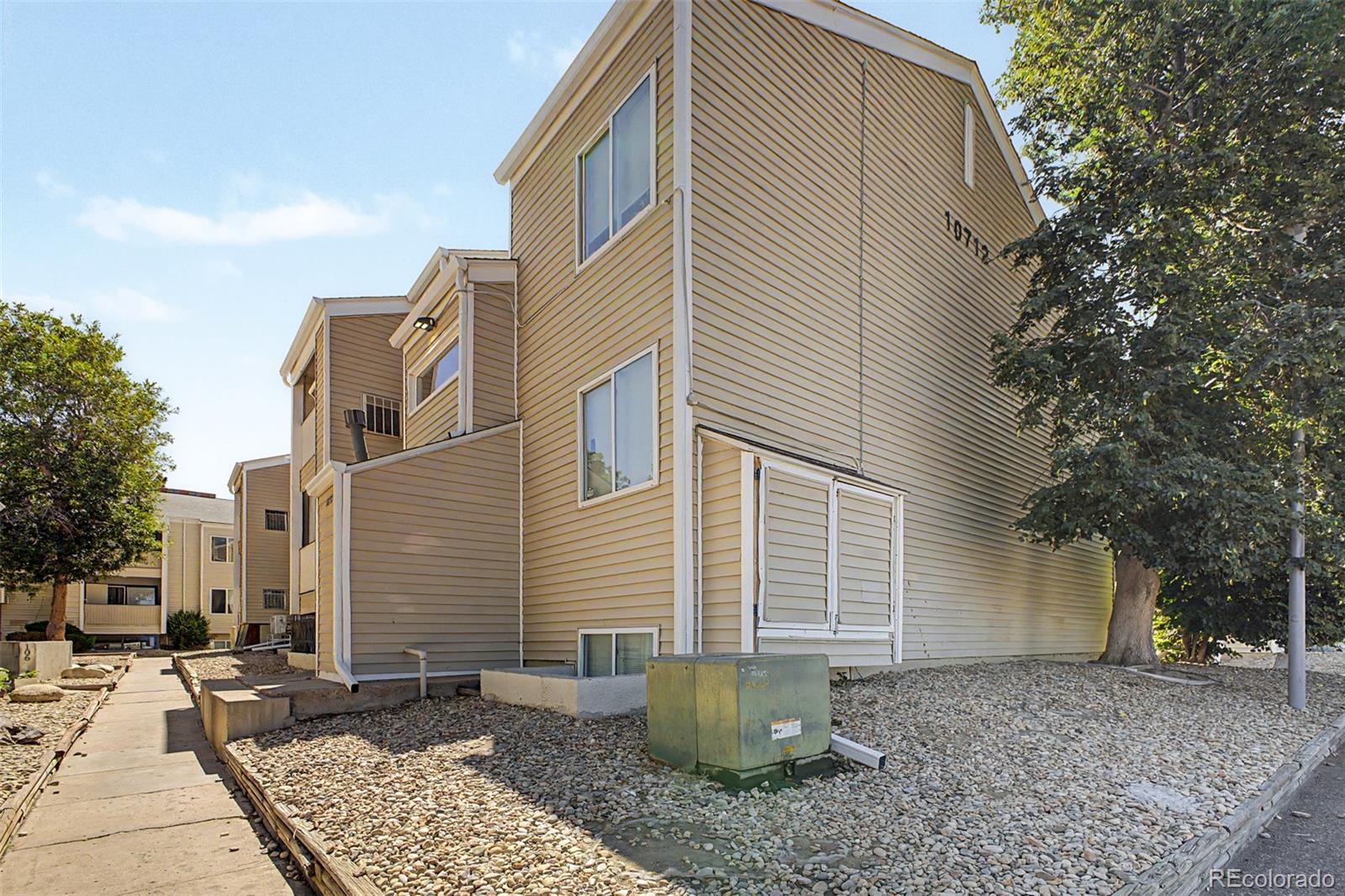 MLS Image #21 for 10712 e exposition avenue,aurora, Colorado