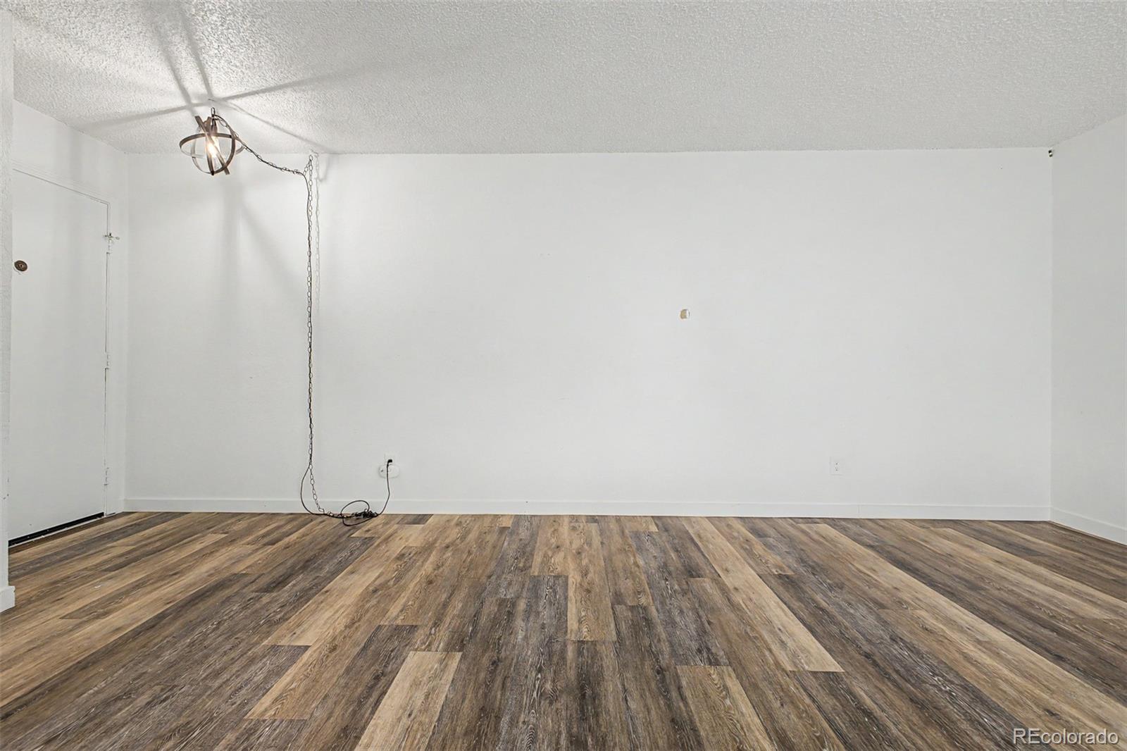 MLS Image #6 for 10712 e exposition avenue,aurora, Colorado