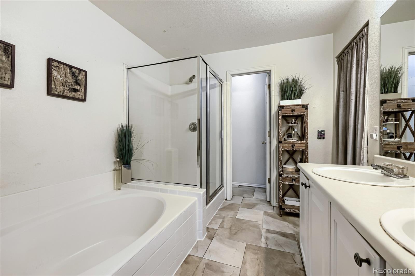 MLS Image #14 for 3152 e 106th avenue,denver, Colorado
