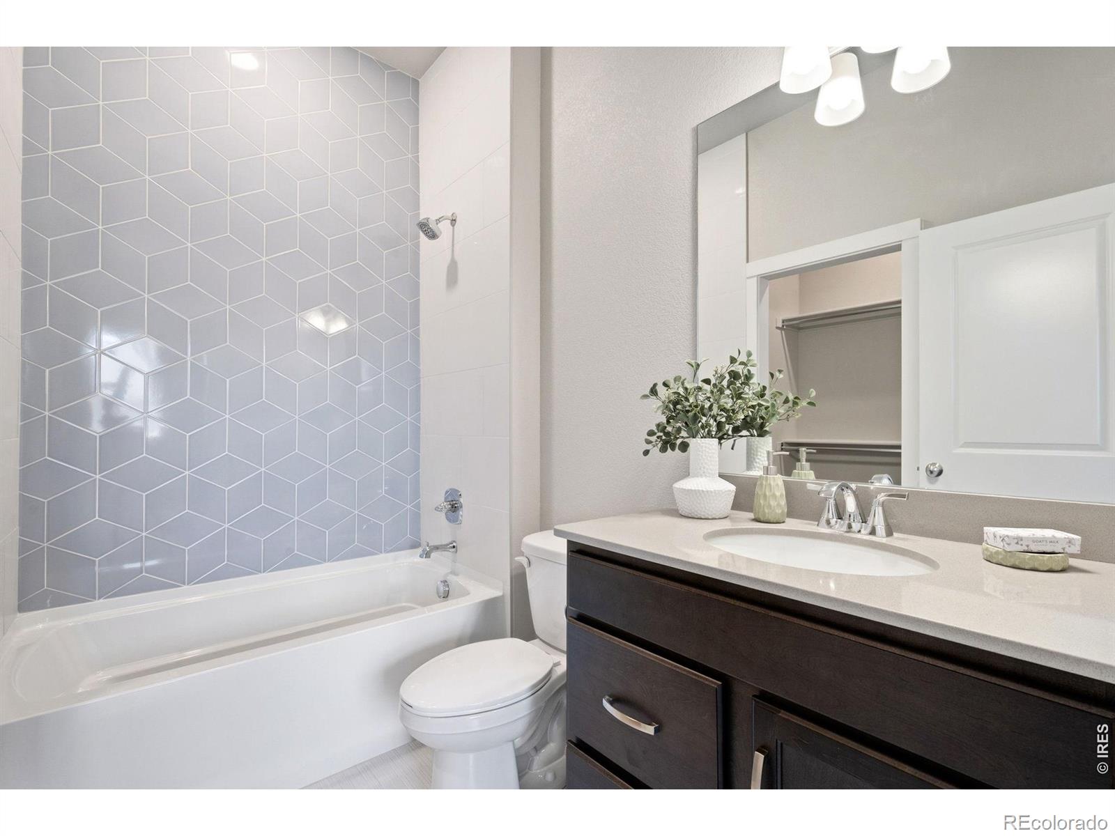 MLS Image #15 for 350  high point drive,longmont, Colorado