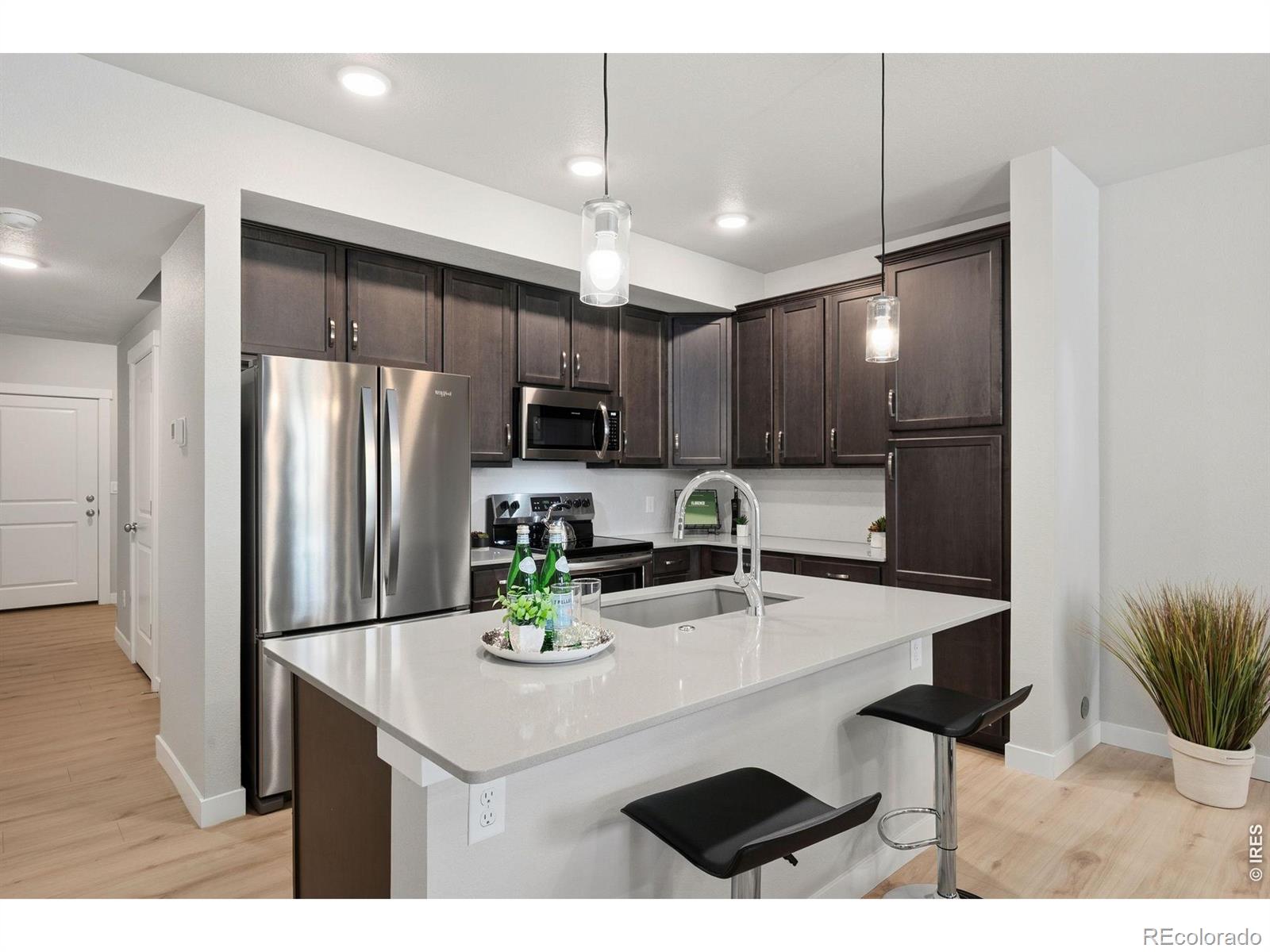 MLS Image #9 for 350  high point drive,longmont, Colorado