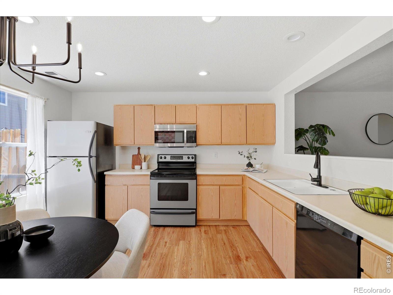 MLS Image #11 for 2282 e 111th drive,northglenn, Colorado