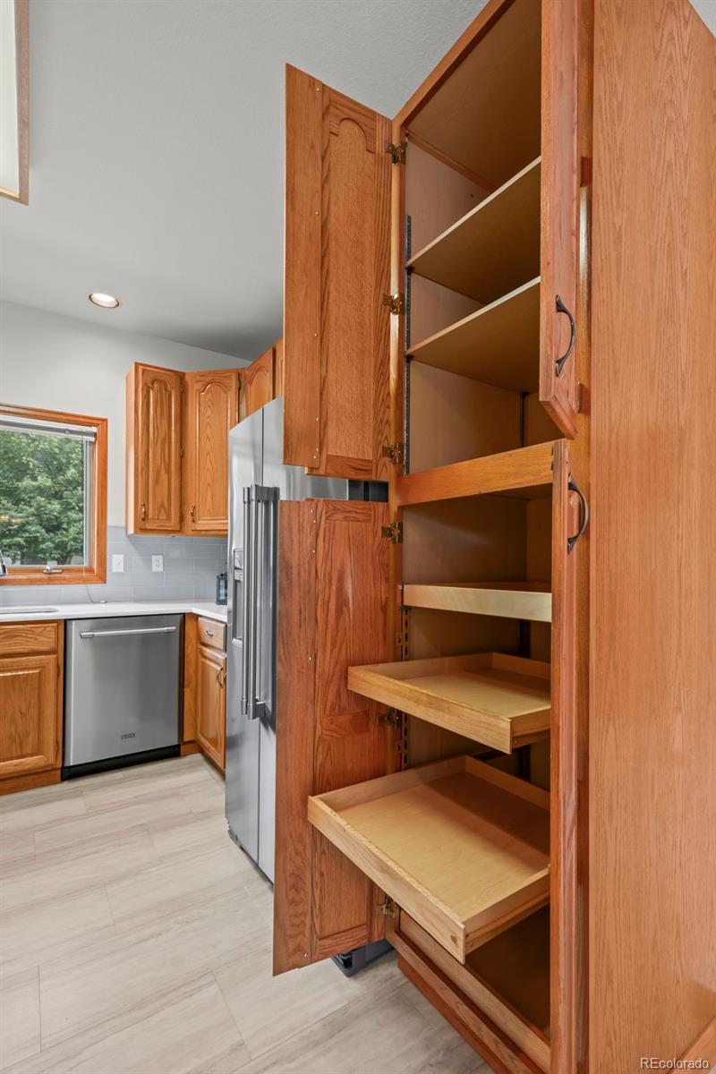 MLS Image #5 for 47  curtis court,broomfield, Colorado