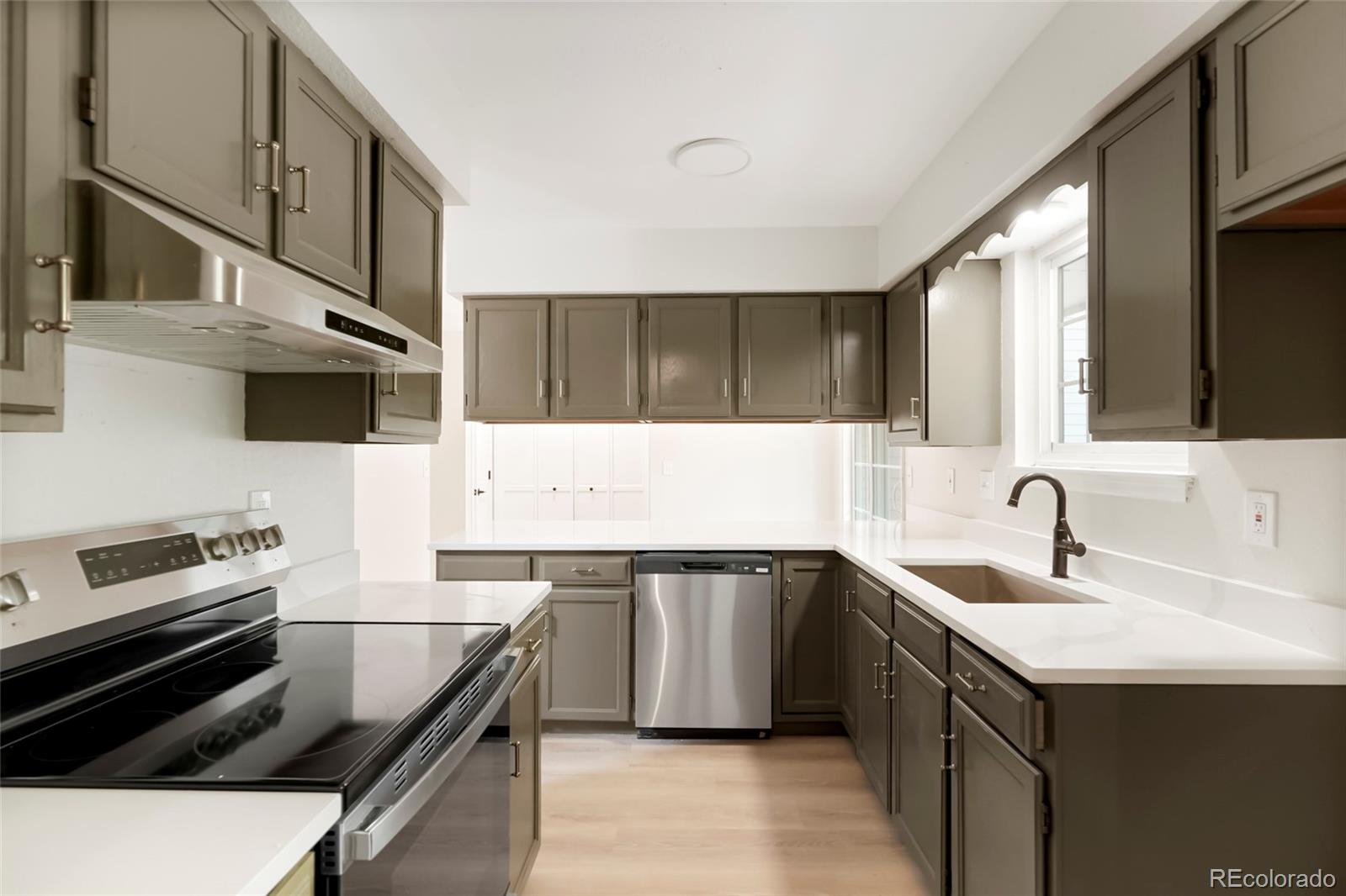 MLS Image #2 for 80 s evanston way ,aurora, Colorado