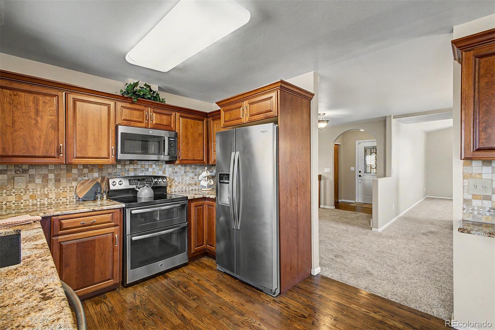 MLS Image #5 for 6894 w chatfield lane,littleton, Colorado