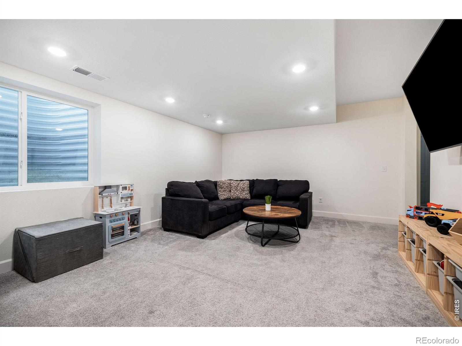 MLS Image #35 for 2501  winding drive,longmont, Colorado