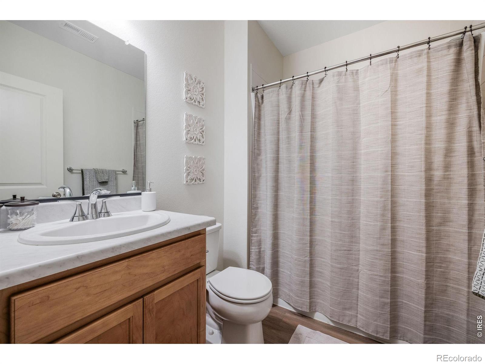 MLS Image #38 for 2501  winding drive,longmont, Colorado