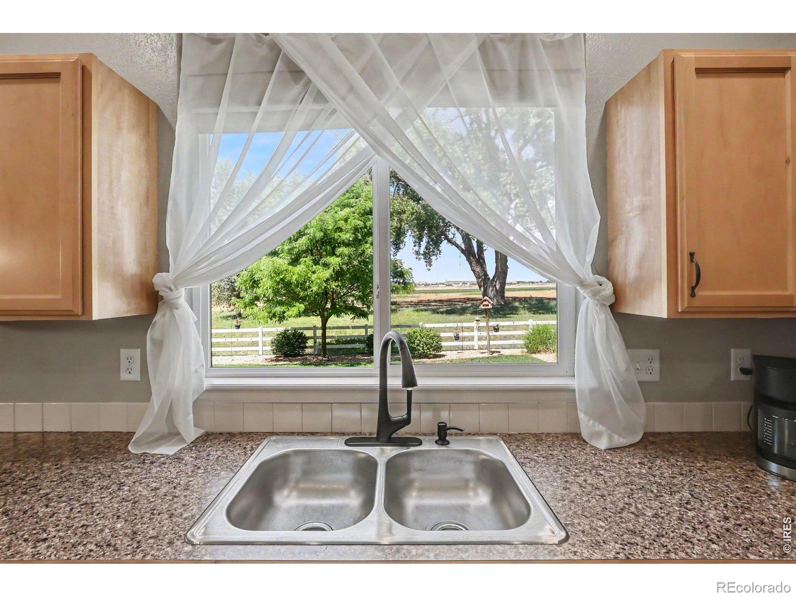 MLS Image #16 for 218  sycamore avenue,johnstown, Colorado