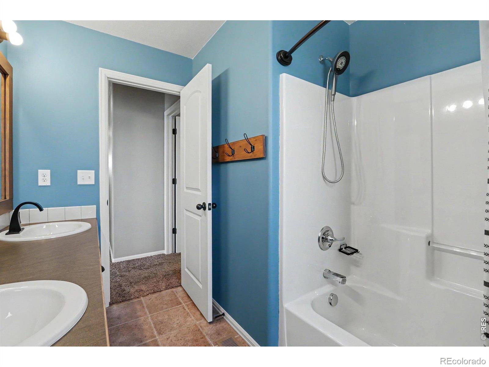 MLS Image #31 for 218  sycamore avenue,johnstown, Colorado