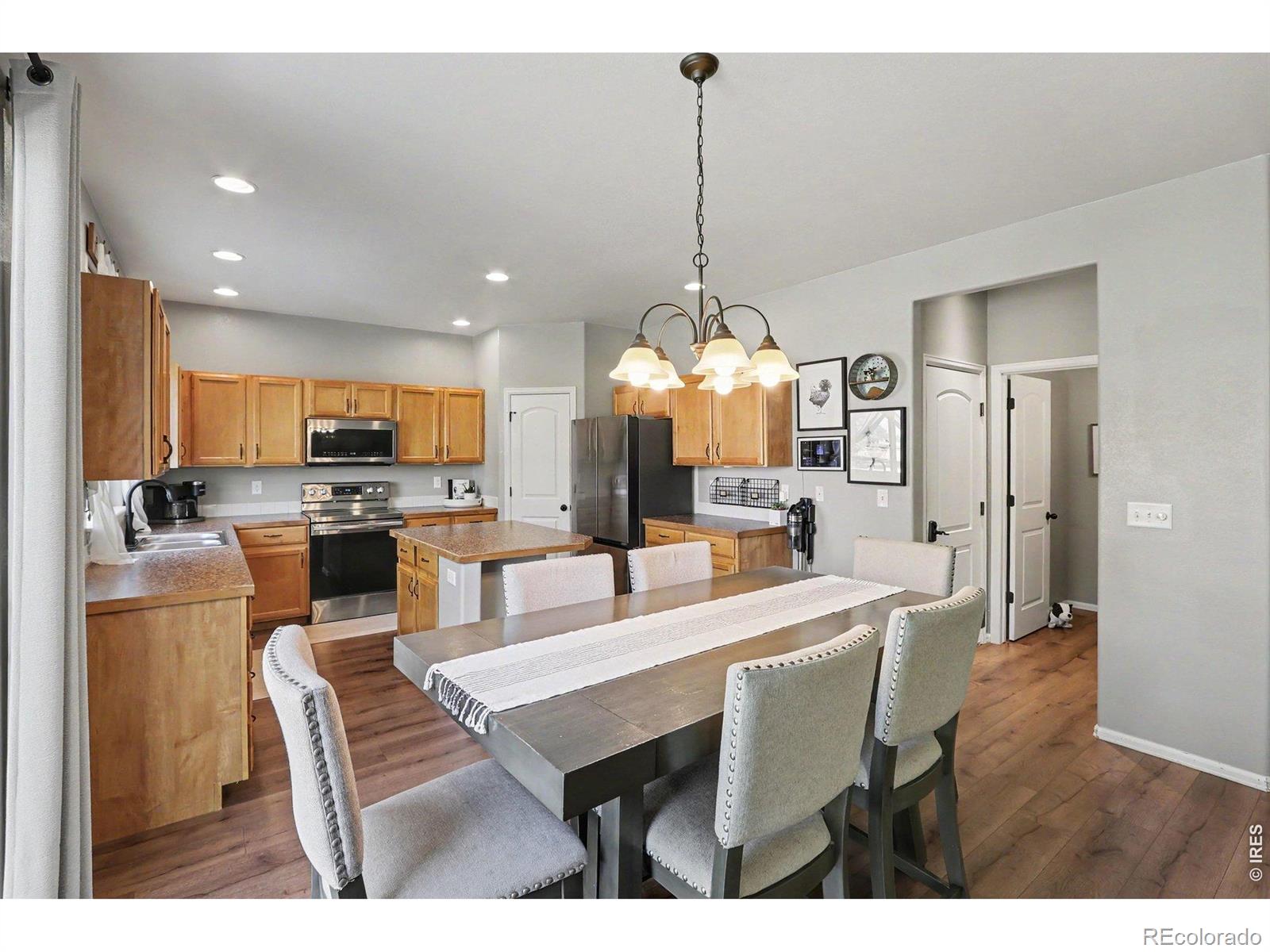 MLS Image #9 for 218  sycamore avenue,johnstown, Colorado