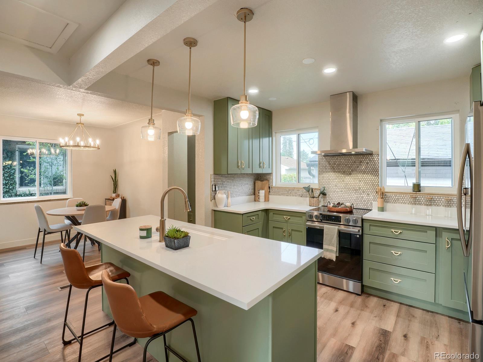 MLS Image #2 for 3699  grape street,denver, Colorado