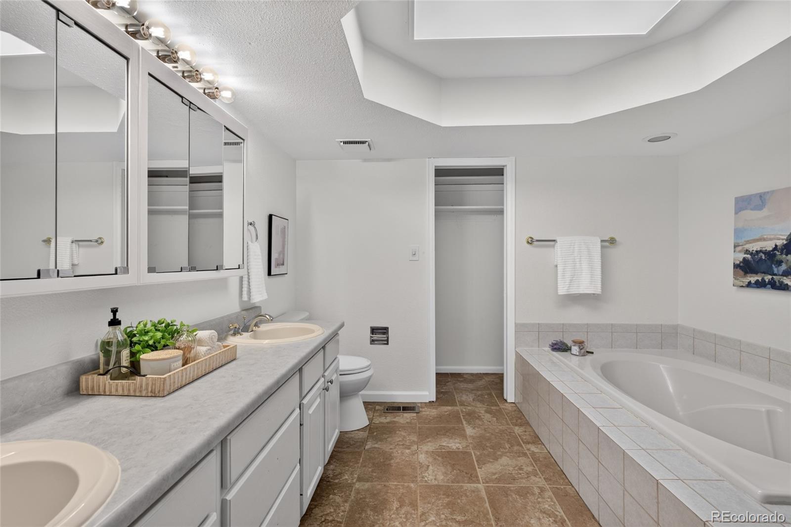 MLS Image #23 for 7981  robin lane,denver, Colorado
