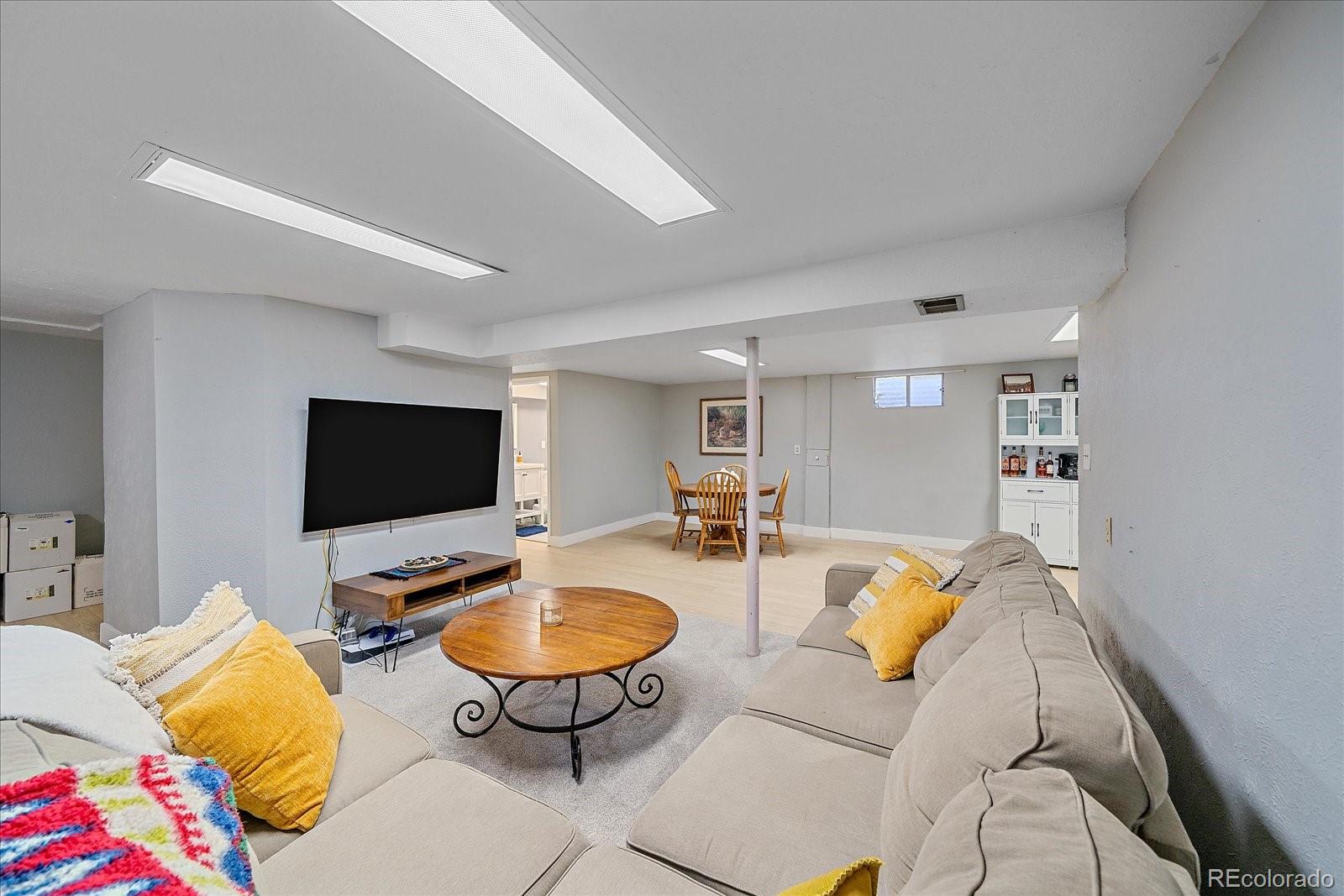 MLS Image #13 for 1654 s endicott street,denver, Colorado