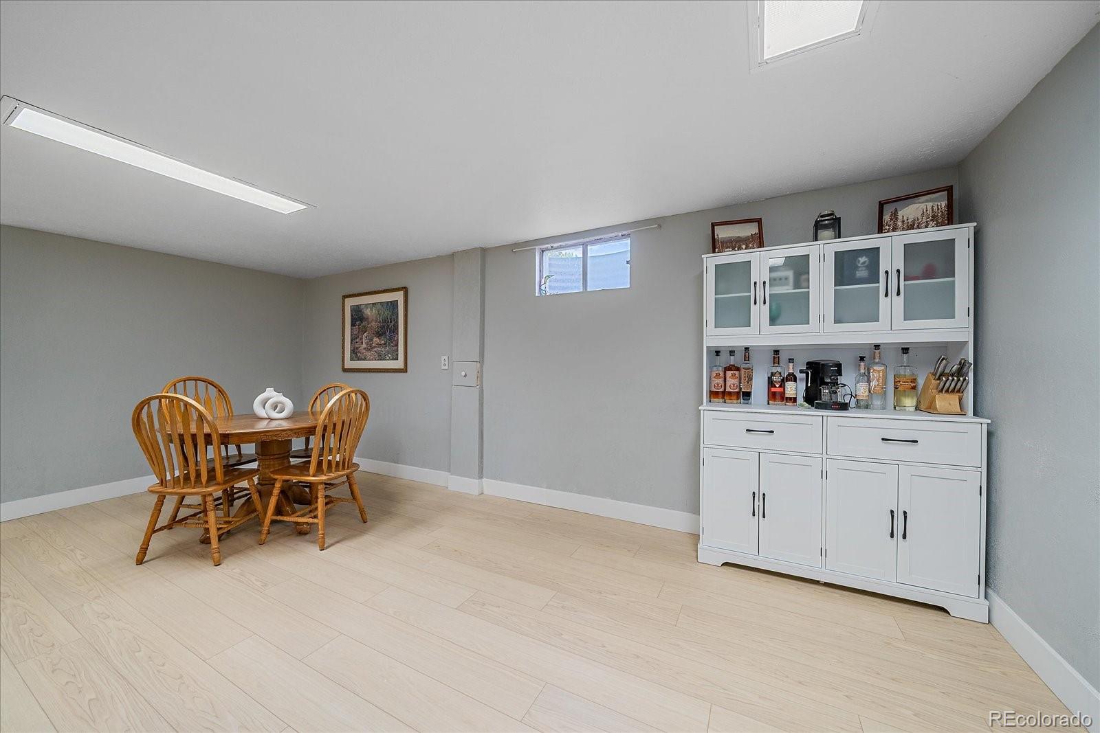 MLS Image #14 for 1654 s endicott street,denver, Colorado