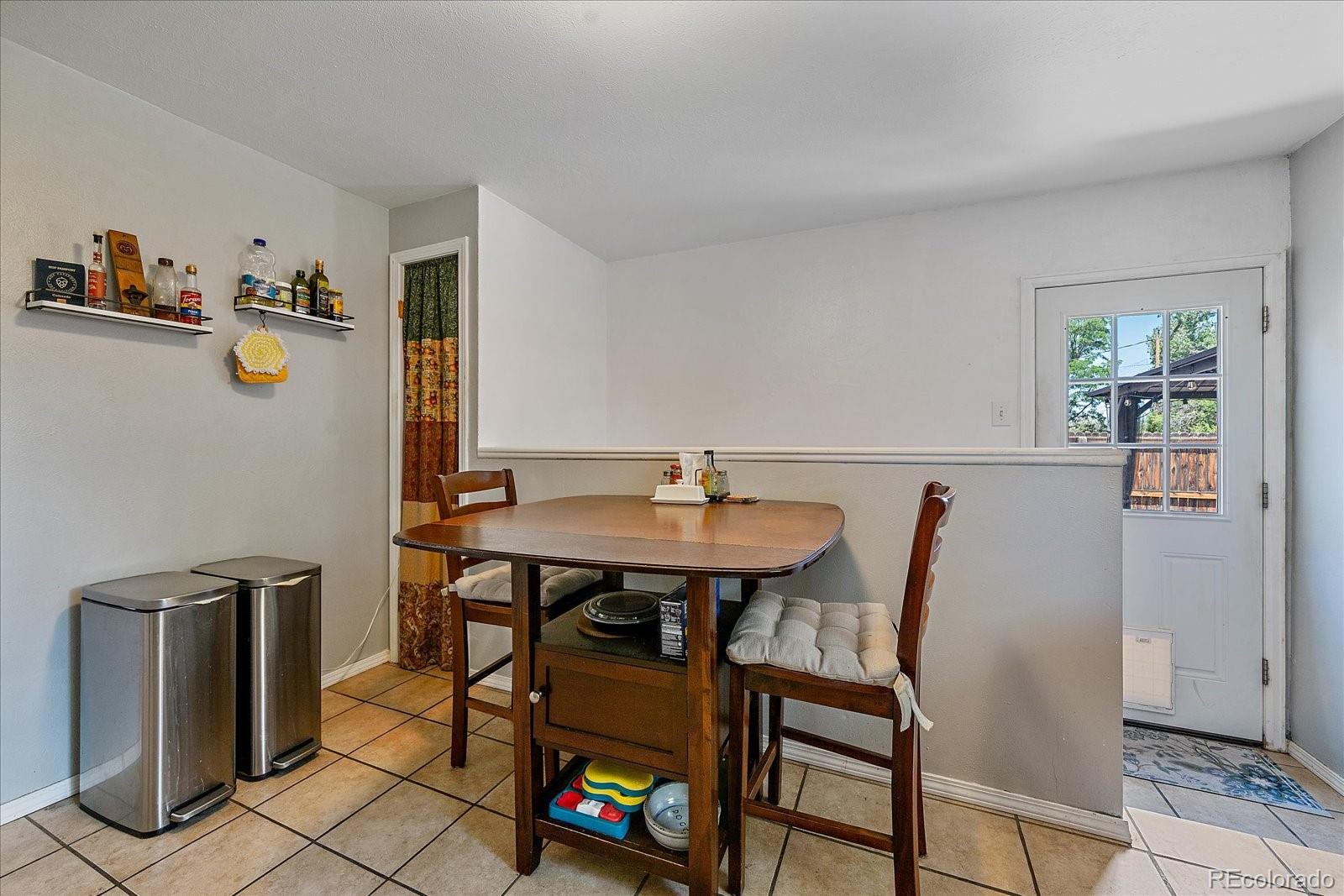 MLS Image #7 for 1654 s endicott street,denver, Colorado