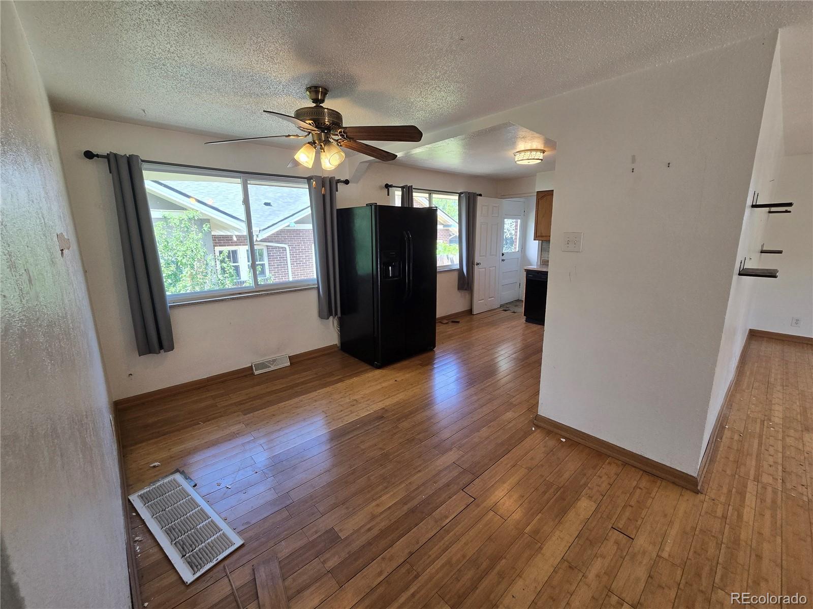MLS Image #10 for 3217 n raleigh street,denver, Colorado