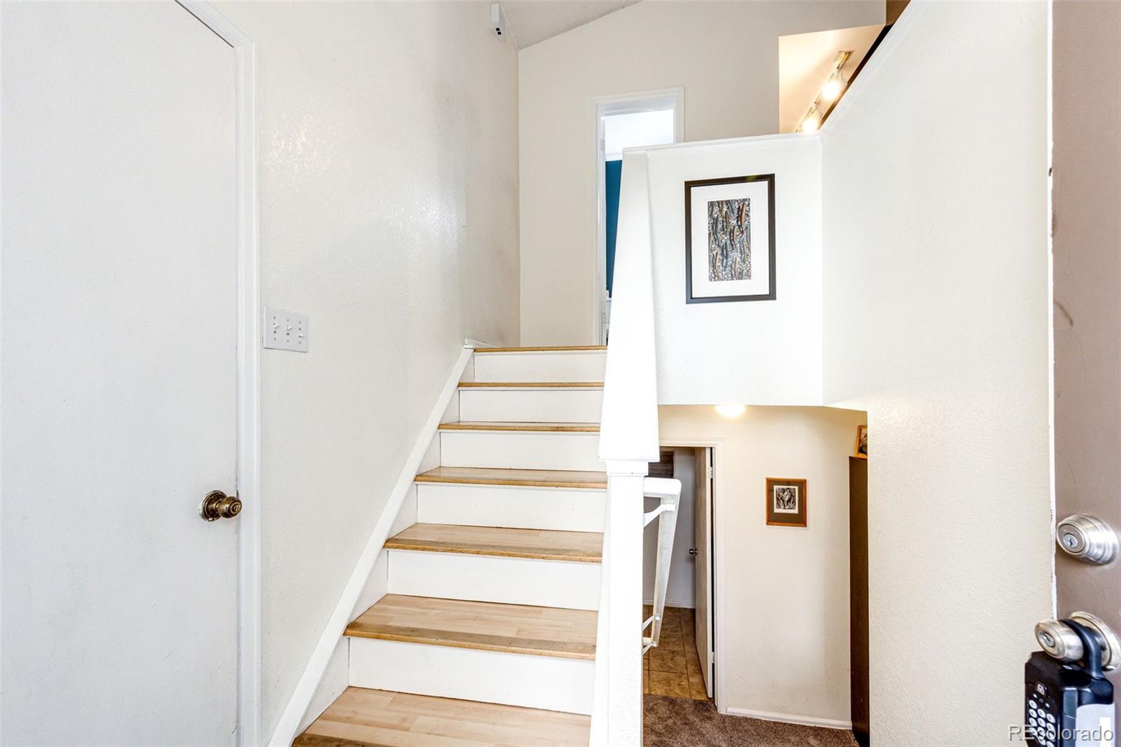 MLS Image #3 for 2924 w bryant circle,littleton, Colorado