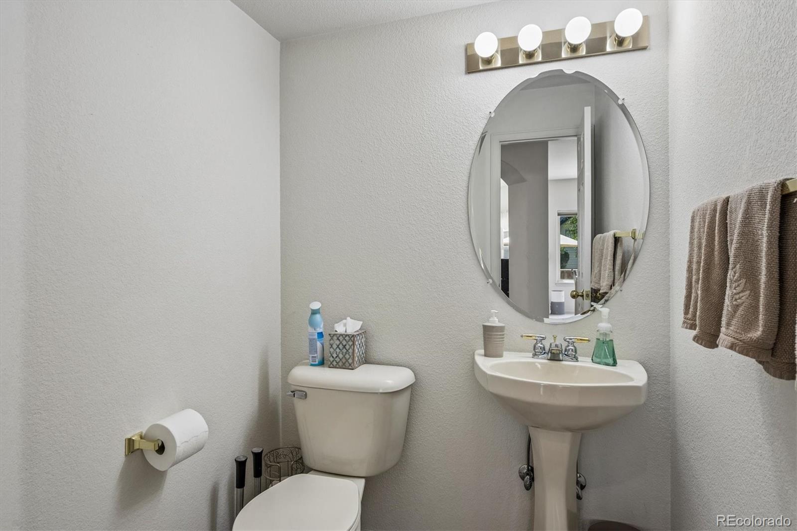 MLS Image #16 for 10767  zuni drive,denver, Colorado