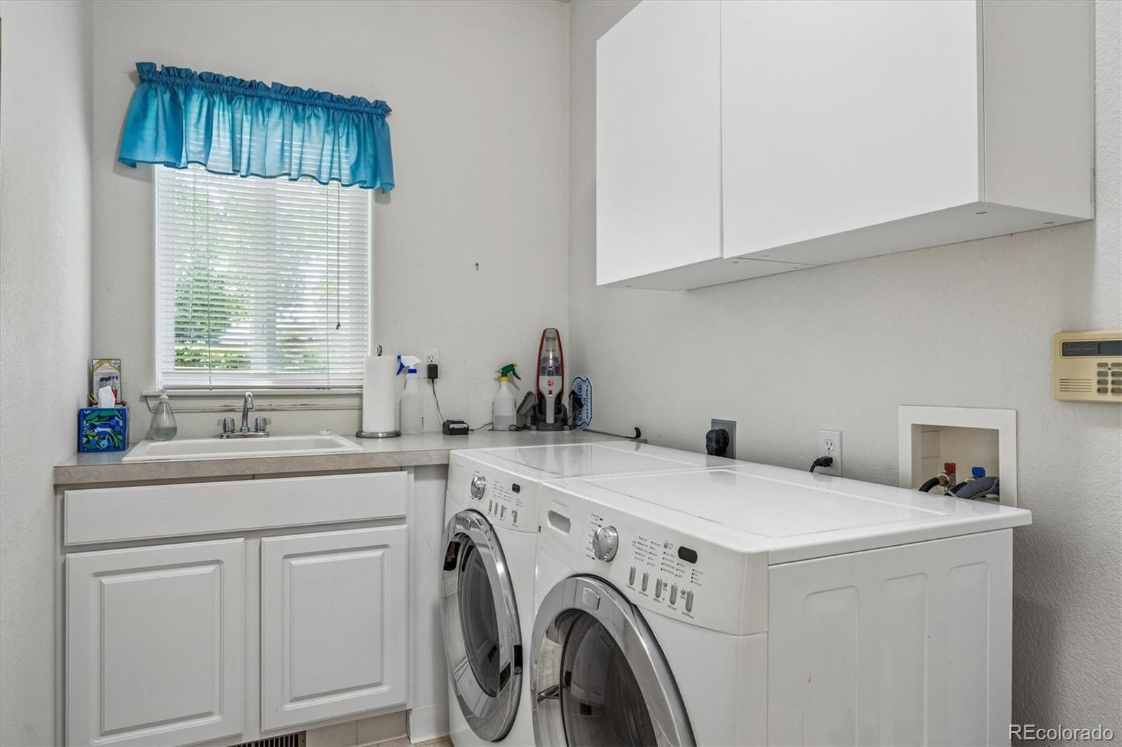 MLS Image #17 for 10767  zuni drive,denver, Colorado