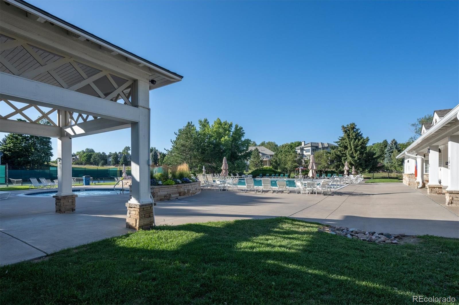 MLS Image #38 for 10767  zuni drive,denver, Colorado