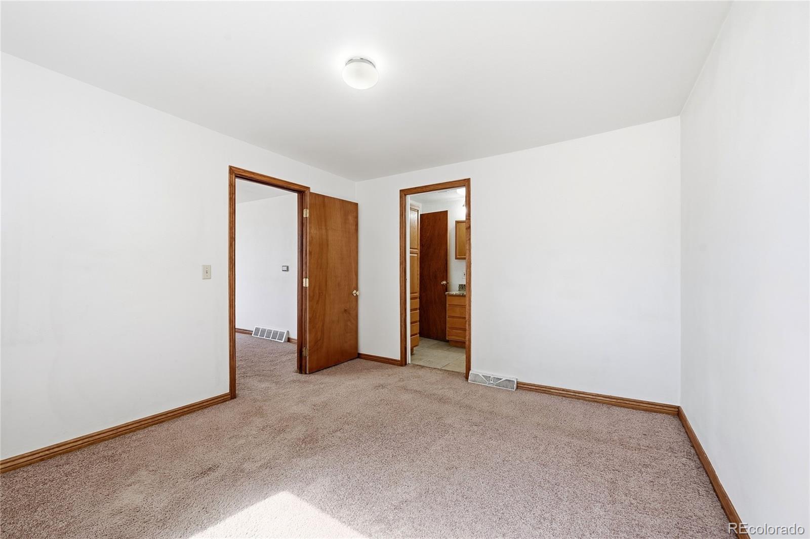MLS Image #13 for 5411  leyden street,commerce city, Colorado