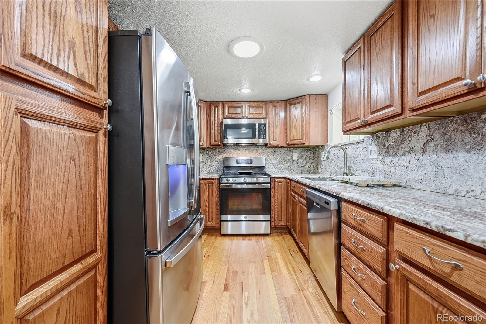 MLS Image #18 for 5411  leyden street,commerce city, Colorado