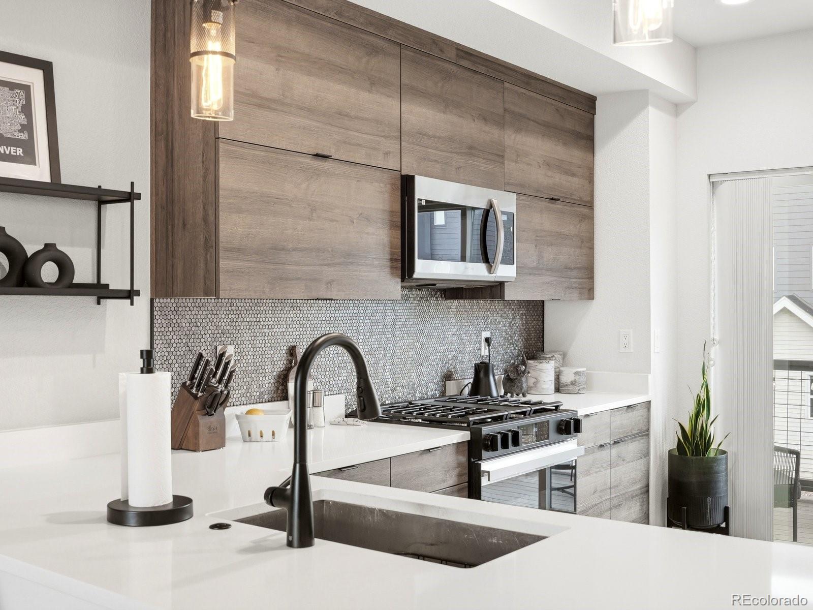 MLS Image #7 for 3513 w 63rd avenue,denver, Colorado