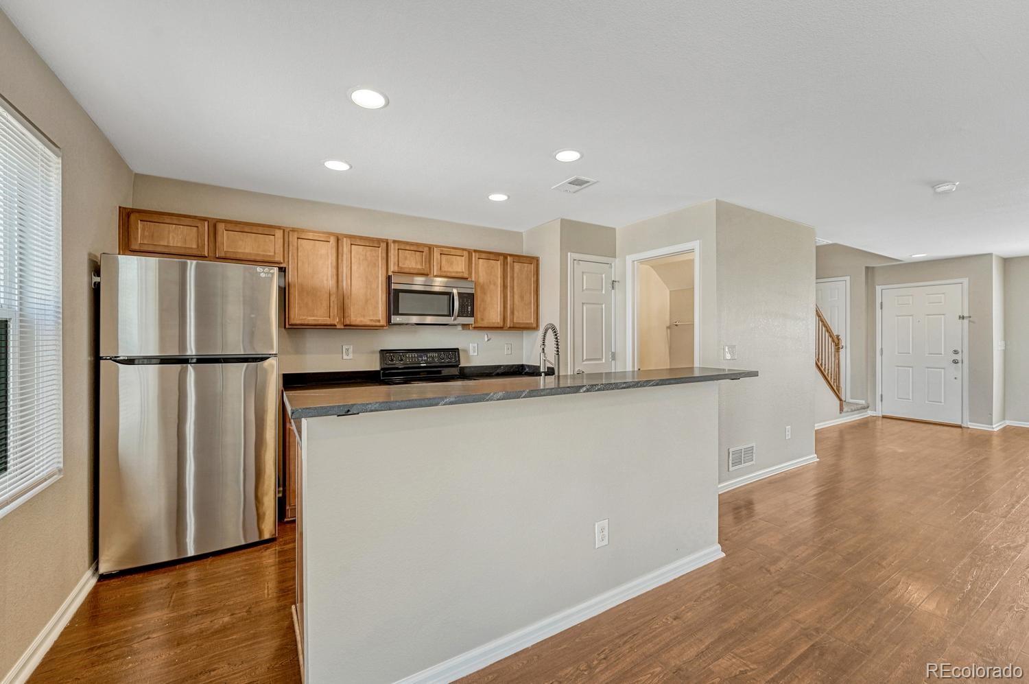 MLS Image #11 for 18731 e 58th avenue,denver, Colorado