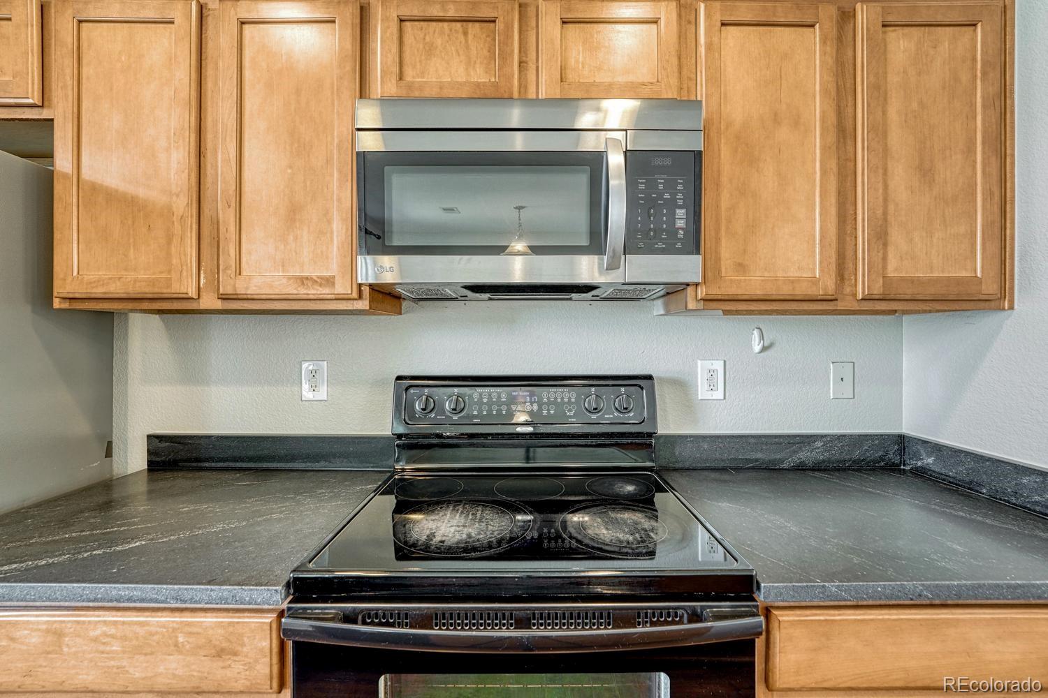 MLS Image #13 for 18731 e 58th avenue,denver, Colorado