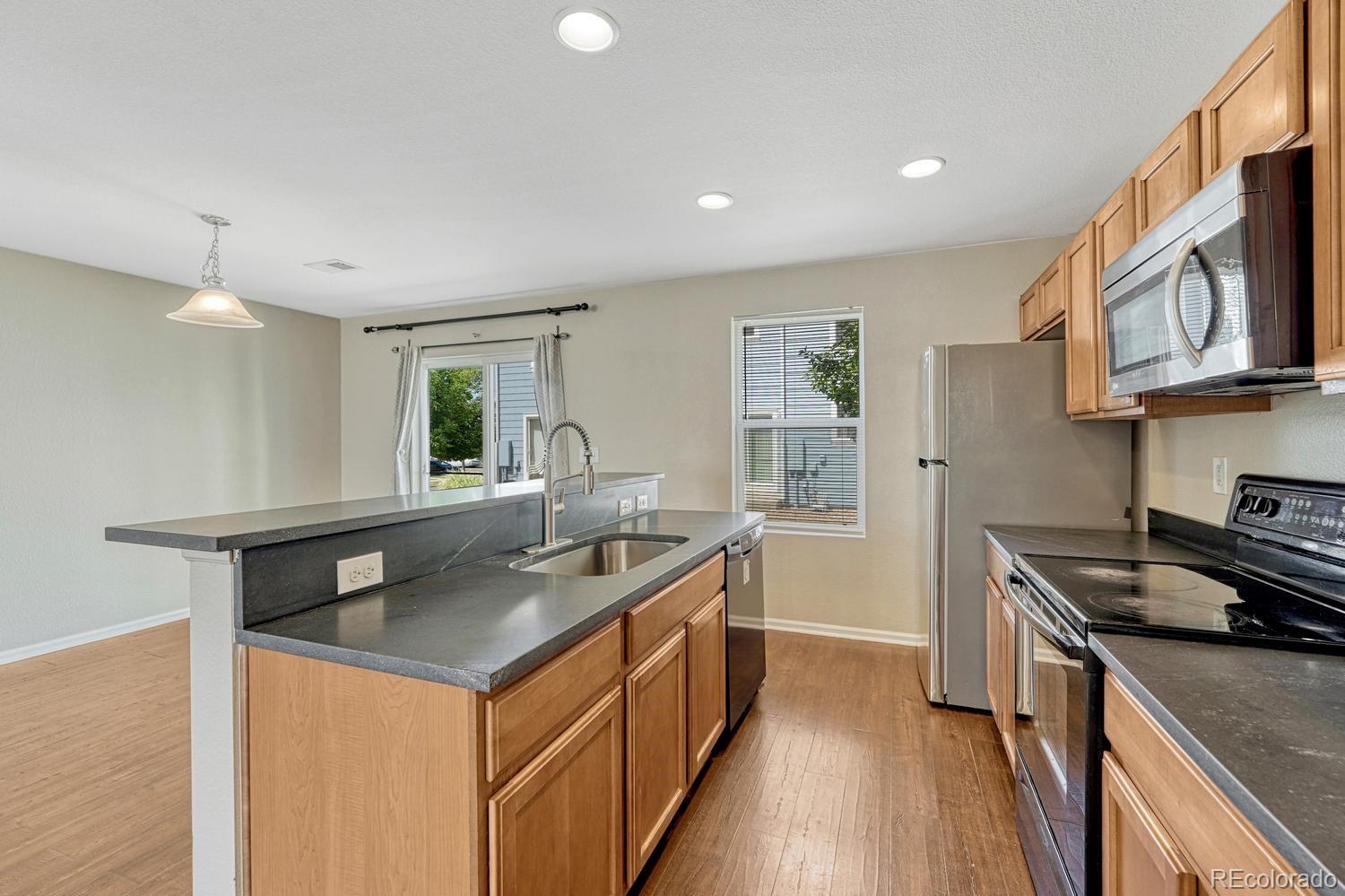 MLS Image #9 for 18731 e 58th avenue,denver, Colorado
