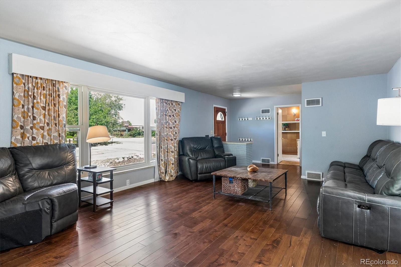MLS Image #3 for 5700 s huron street,littleton, Colorado
