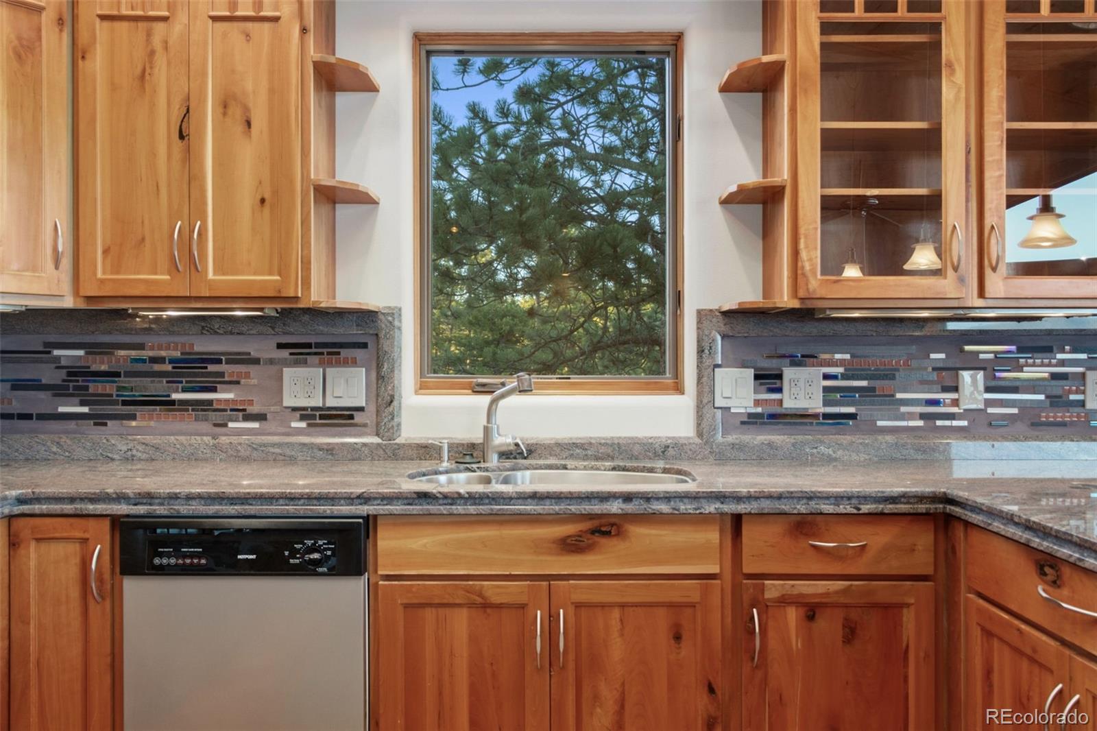 MLS Image #9 for 5908 n rim road,livermore, Colorado