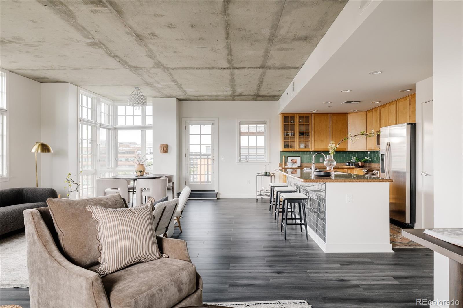 MLS Image #14 for 275 s harrison street 501,denver, Colorado