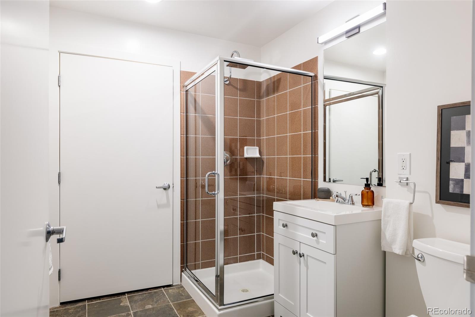 MLS Image #23 for 275 s harrison street 501,denver, Colorado