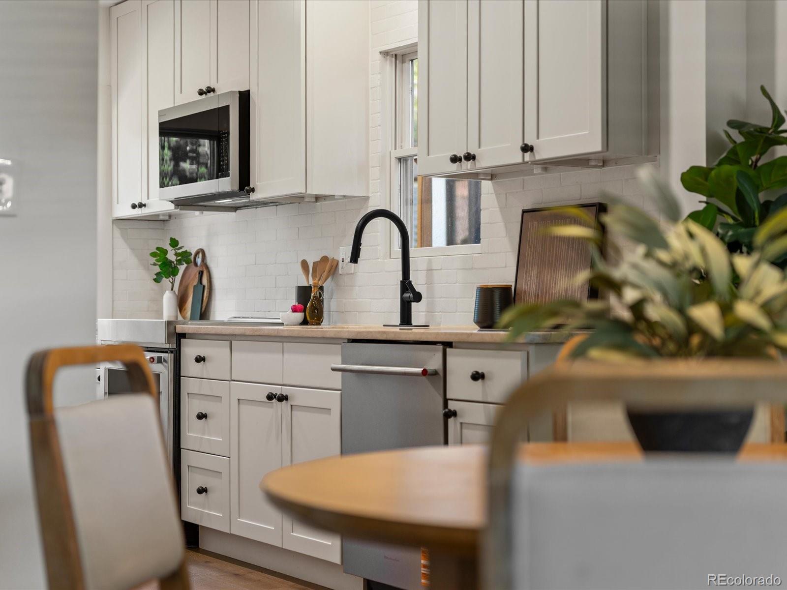 MLS Image #16 for 4633 w 30th avenue,denver, Colorado