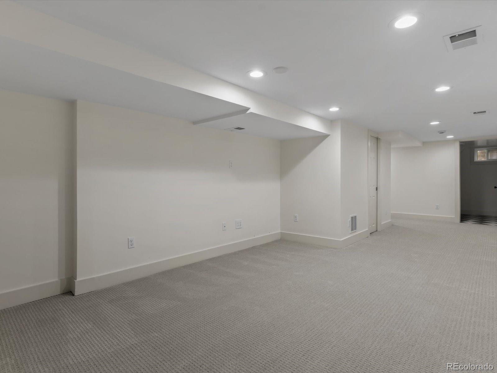 MLS Image #37 for 4633 w 30th avenue,denver, Colorado